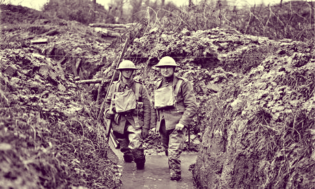 two soldiers in WWI trenches