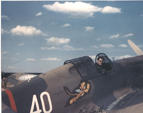 P-40 a cores