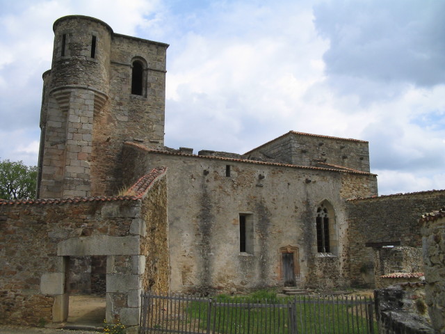 Oradour-sur-Glane-Church-1275