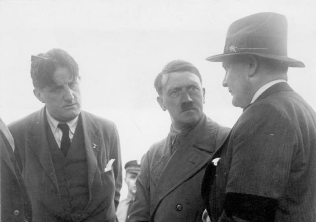 Hitler in conversation with Ernst Hanfstaengl and Hermann Göring, 21 June 1932. Photo Credit.