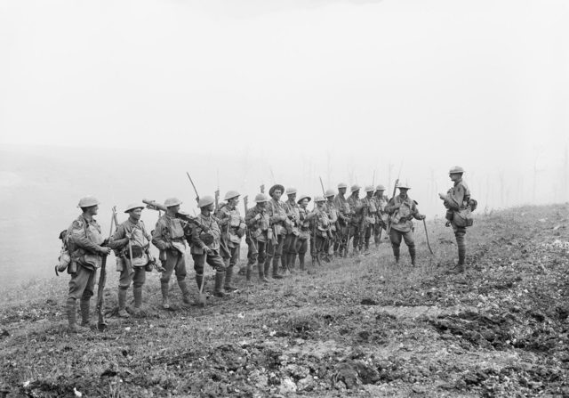 Australian soldiers rally during the fight. Wikimedia Commons / Public Domain.
