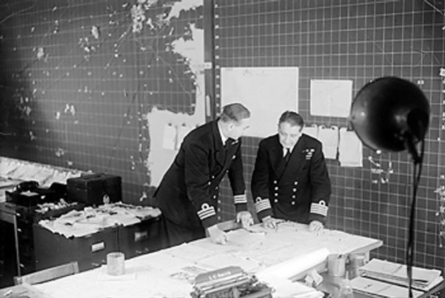 Actual photo from the Operations Room at Western Approaches, via Wikipedia
