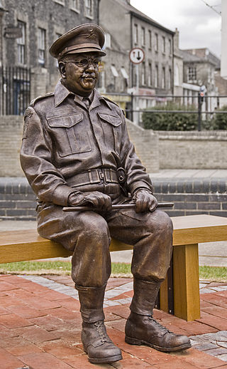 Statue of a Dad's army character. Wikipedia / Public Domain