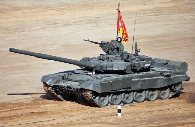 T-90 tank - By Vitaly V. Kuzmin / Wikipedia / CC BY-SA 3.0