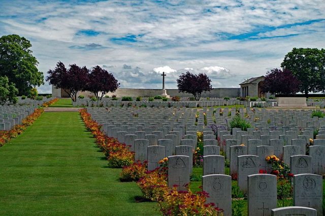 Serre Road Cemetery No 2. Wikimedia Commons / By Gary Dee (Own work)/CC BY-SA 4.0.