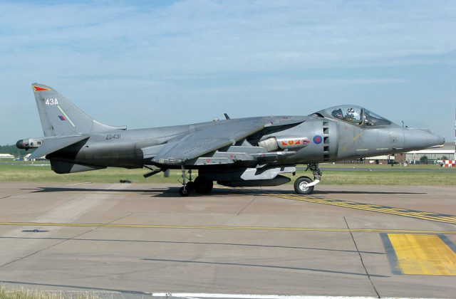 Harrier Jump Jet (Wikipedia)