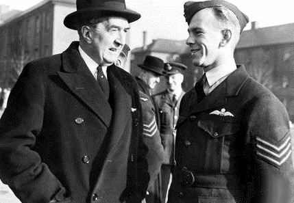 Fuller (right) with Australian High Commissioner, Stanley Bruce, in London in 1941 Image Source: Wikipedia / Public Domain