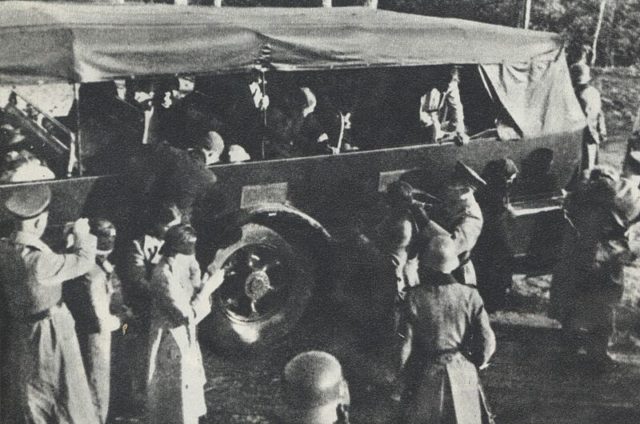 Polish hostages being blindfolded during preparations for their execution in 1940;