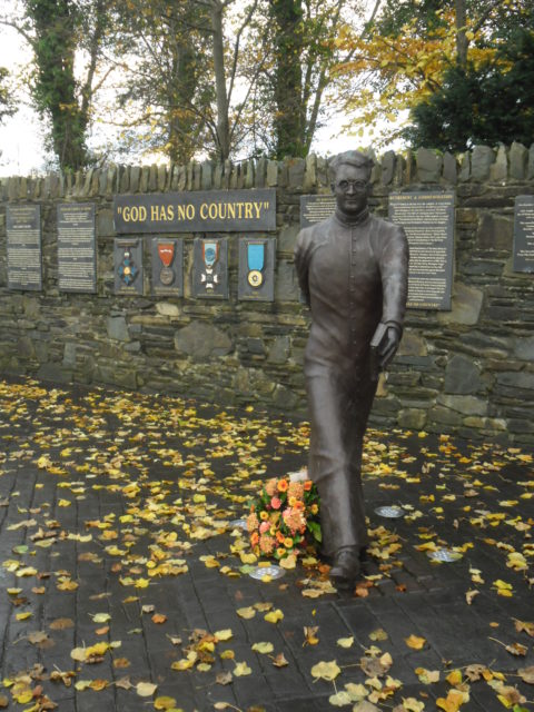 O’Flaherty’s memorial in Killarney, Ireland; Dmol – CC BY-SA 4.0