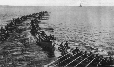 Japanese troops landing north of Tsingtao.