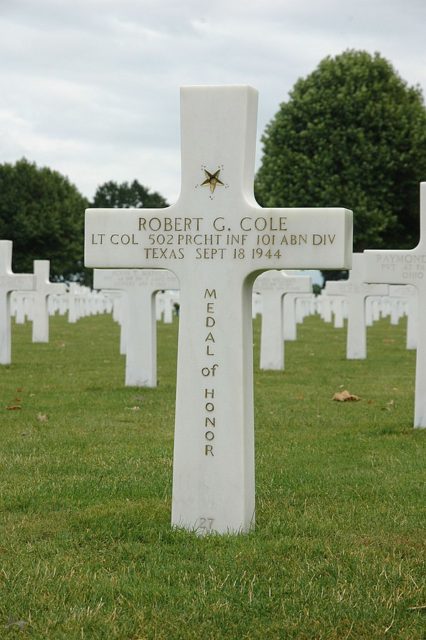 Lt. Colonel Cole’s grave in the Netherlands. By Wammes Waggel – CC BY-SA 3.0