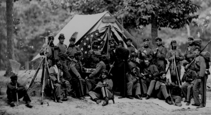 A group of union soldiers. By ZekethePhotographer – CC BY-SA 4.0.