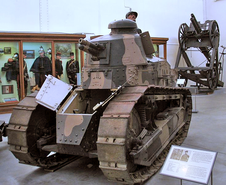 FT-17 at the Brussels museum of the Army.Photo Paul Hermans CC BY-SA 3.0