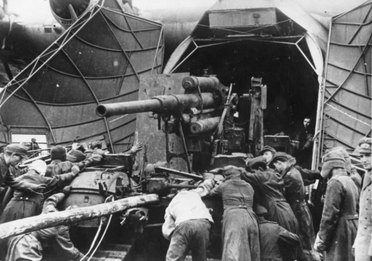 Me 323 Gigant loading FLAK 8,8 cm, somewhere on the Eastern Front.