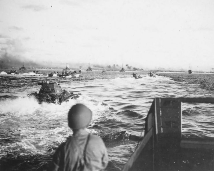 Amphibious approach Okinawa beach 1945