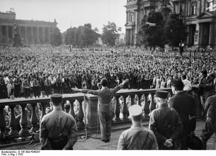 Dr. Goebbels talking during a Nazi party Rally. By Bundesarchiv Bild CC-BY-SA 3.0