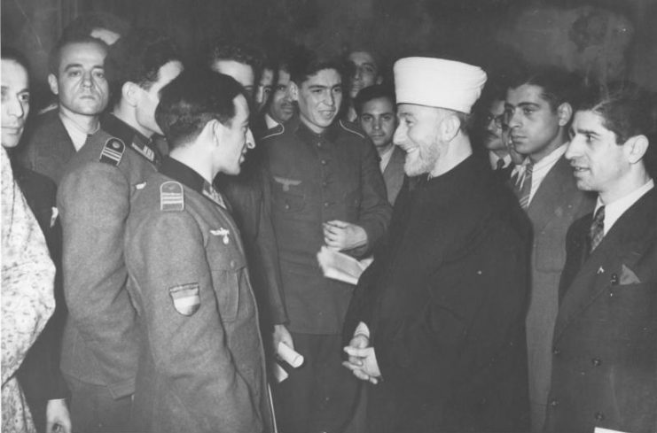 Al-Husseini meeting with Muslim volunteers, including the Azerbaijani Legion, at the opening of the Islamic Central Institute in Berlin on 18 December 1942, during the Muslim festival Eid al-Adha.Bundesarchiv, Bild 147-0483 / CC-BY-SA 3.0