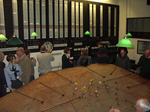 Battle of Britain operations room at RAF Uxbridge. Geekchic / CC BY-SA 3.0