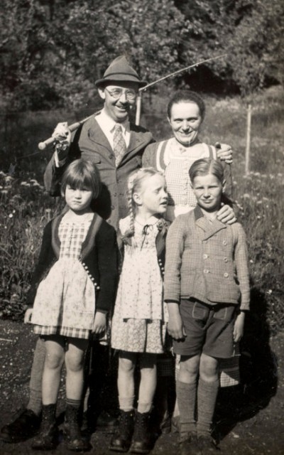 Heinrich Himmler with his wife Marga and children.