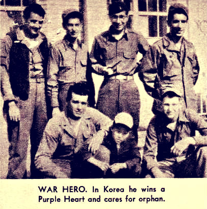 James Garner (crouched left) with his comrades during the Korean War. 