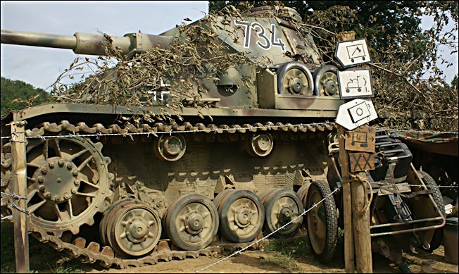 panzer-IV-tank-734-side