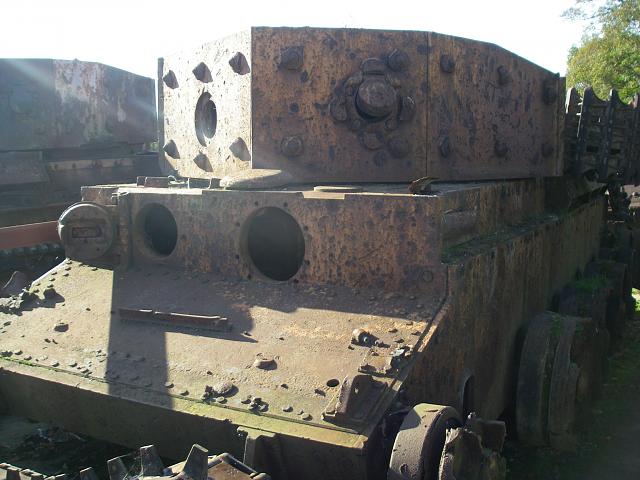 tanks 007