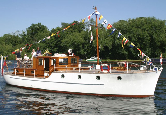 A 1935 Thorneycroft built gentleman's yacht, she is a Dunkirk Little Ship. Fully restored in 1999 and again in 2005 by her owner Colin Messer, of Clewer Boatyard, Windsor.