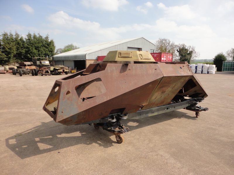 SDKFZ 223 hull parts and chassis (7)