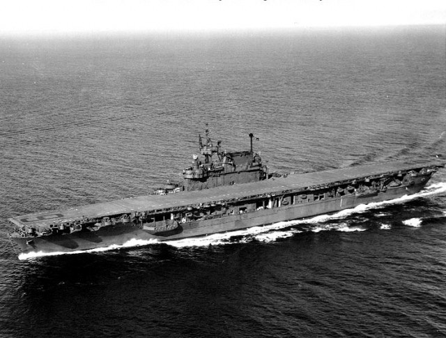 USS_Enterprise_(CV-6)_in_Puget_Sound,_September_1945