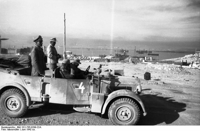 Tobruk, Rommel und Bayerlein, Hafen