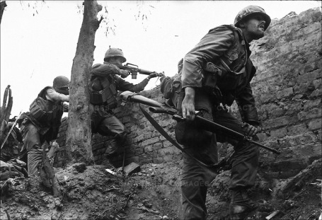 U.S. Marines during the Tet offensive, Battle of Hue, Vietnam, February 1968