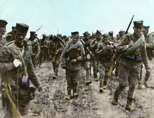 Photo_09_Serbian_Infantry_On_The_March_Battle_Of_Cer_1914