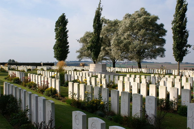 British War Graves at the town of Messenes (Photo by Jvangaever for nl.wikipedia)
