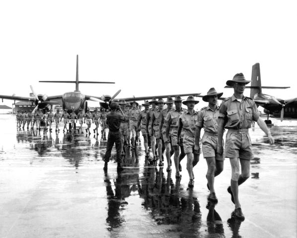 Personnel and aircraft of RAAF Transport Flight Vietnam arrive in South Vietnam in August 1964.