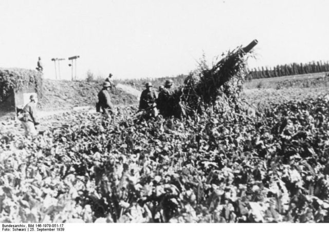 German artillery on Sigfrin Line. Photo Credit.