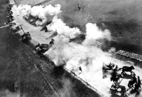 German convoy under attack Il-2 near Vitebsk. Because of the absence of the Luftwaffe, such convoys were helpless.