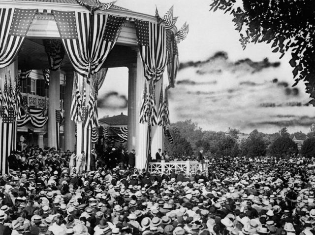 Wilson accepts the Democratic Party nomination, 1916.