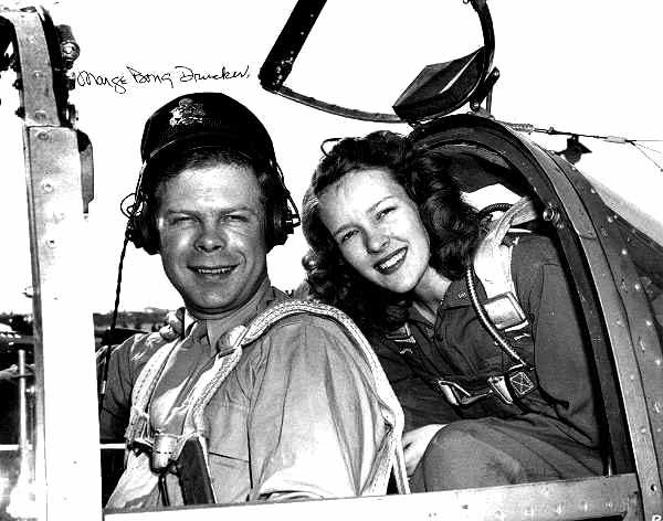 signed-couple-in-plane