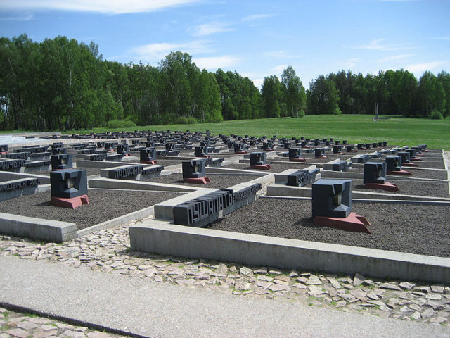 «Cemetery of villages» with 185 tombs. Each tomb symbolizes a particular village in Belarus which was burned together with its population. By Veenix - Own work, CC BY 3.0