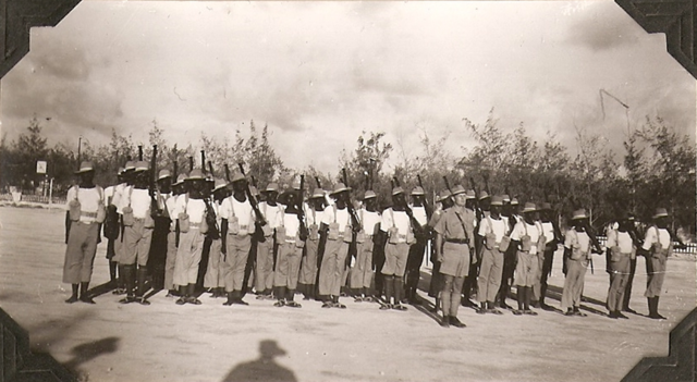 Kenyan troops from the 7th Battalion, King's African Rifles parading in Mogadishu, 1941. By William Henry Rogers - WWII Photo Album of William Henry Rogers, Public Domain, https://commons.wikimedia.org/w/index.php?curid=5298840