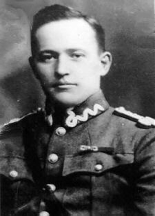 Merian C. Cooper in Polish Air Force uniform, circa 1920 (Public Domain / Wikipedia)