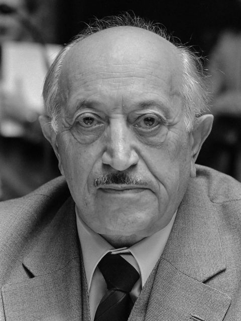 Dr. Simon Wiesenthal at the Centre for Information and Documentation Israel (CIDI) symposium "Zionism as a response", at the Hilton Hotel in Amsterdam, October 18, 1982. Photo Credit.