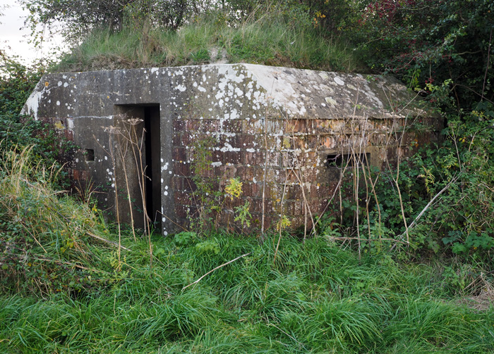 Pillboxes and other defensive structures on the GHQ Line along the Kennet and Avon Canal Wiltshire. Picture Copyright © www.thetraveltrunk.net