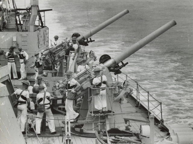 The 4-inch deck guns on the Sydney. They were rendered useless by Kormoran’s constant machinegunning of her upper decks;