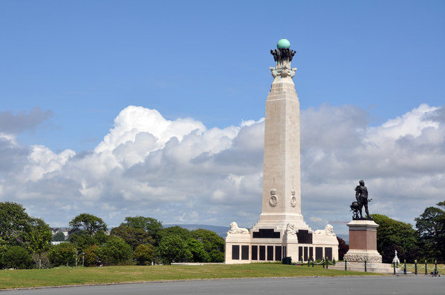 The memorial is dedicated to members of the Commonwealth navies who died in the two world wars. Photo Credit