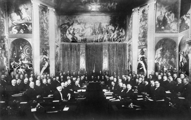 The First Hague Conference in 1899: A meeting in the Orange Hall of Huis ten Bosch palace.