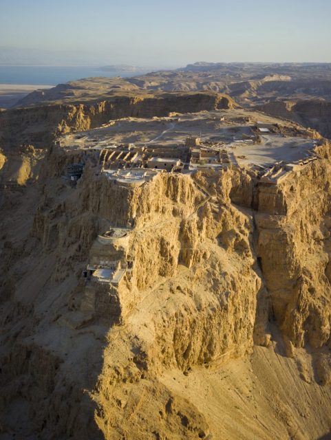 Aerial view of Masada. By Andrew Shiva – CC BY-SA 4.0