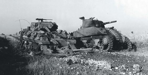 M4A1 Sherman and an M10 Tank Destroyer, MTO