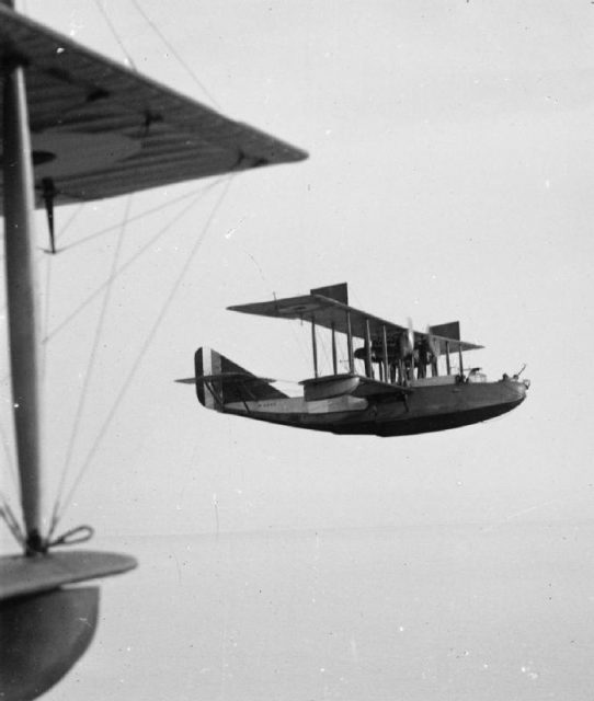 Felixstowe F.2A N4297 in flight.