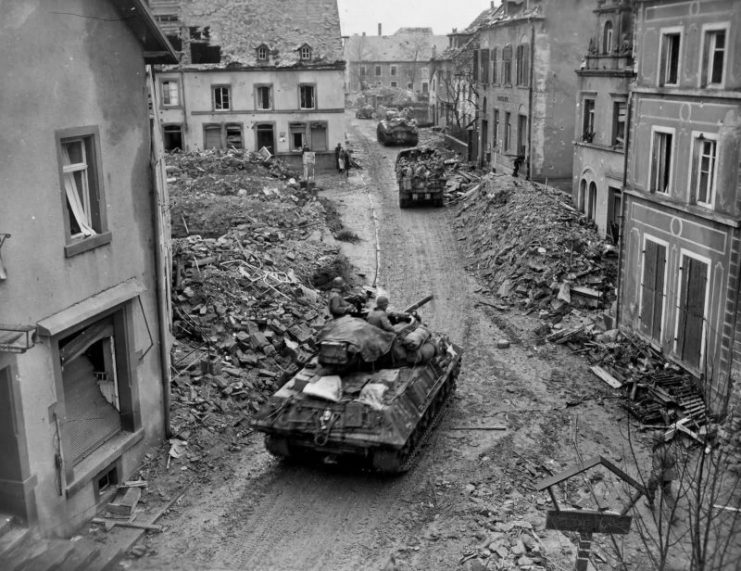 M10, M4, Jeep And 2 1/2 Ton Truck 76th Infantry Division Speicher 1945